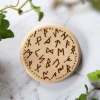 Runen Glas Abdeckung/Untersetzer aus Buchenholz, Einzeln und per Hand gebrannt - Brandmalerei Wooden Rune Mug Covering/Coaster, single hand pyrographed