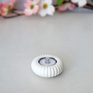 Mini Kerzenhalter aus Keracraft weiss