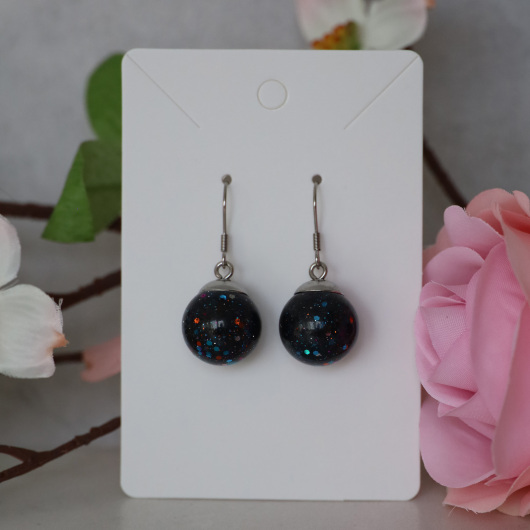 Ohrringe aus Resin handgefertigte Perlen mit Glitzer Schwarz